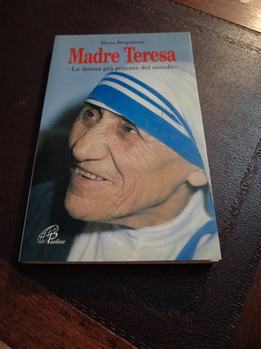 Madre teresa donna più - la,